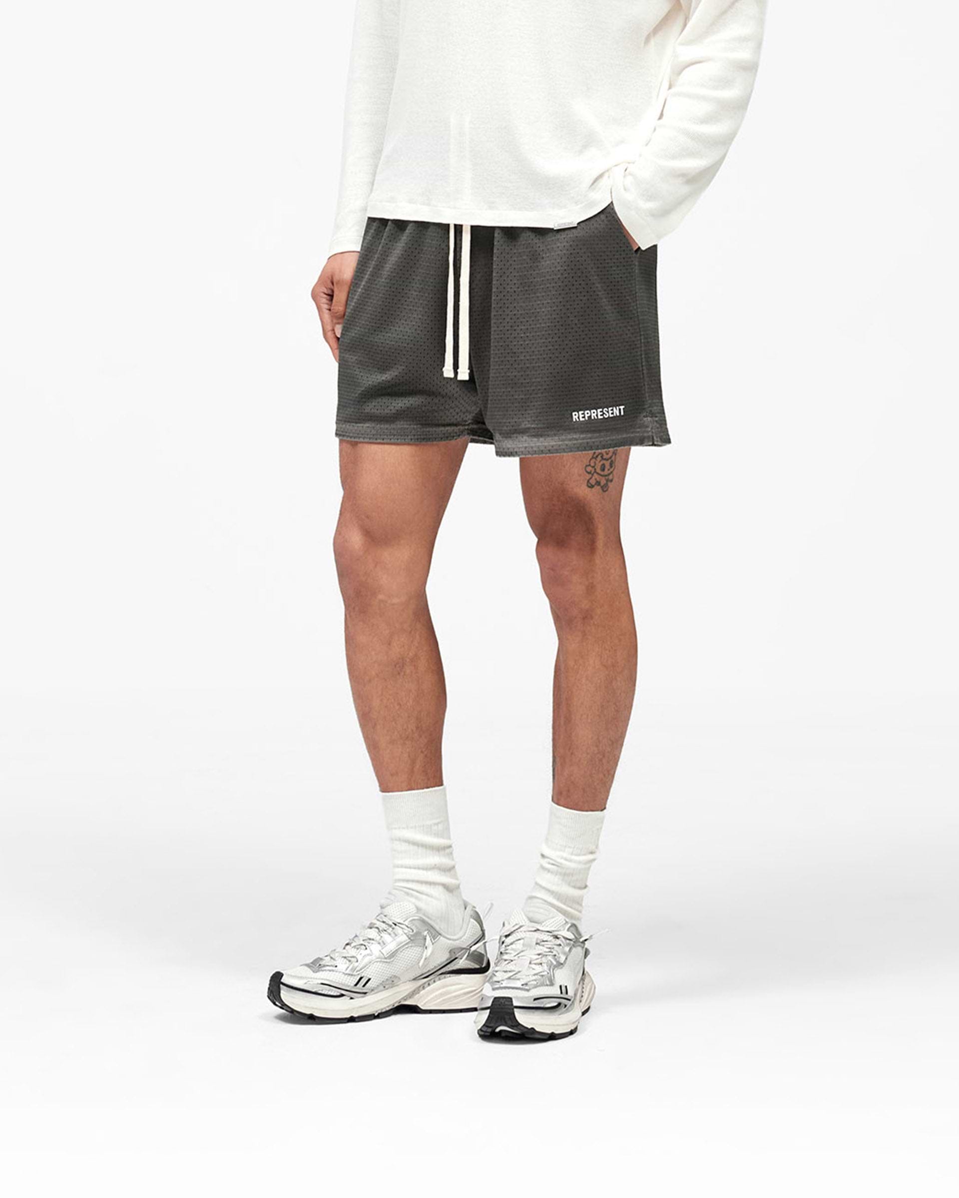 Washed_Mesh_Shorts_-_Vintage_Khaki_02.jpg