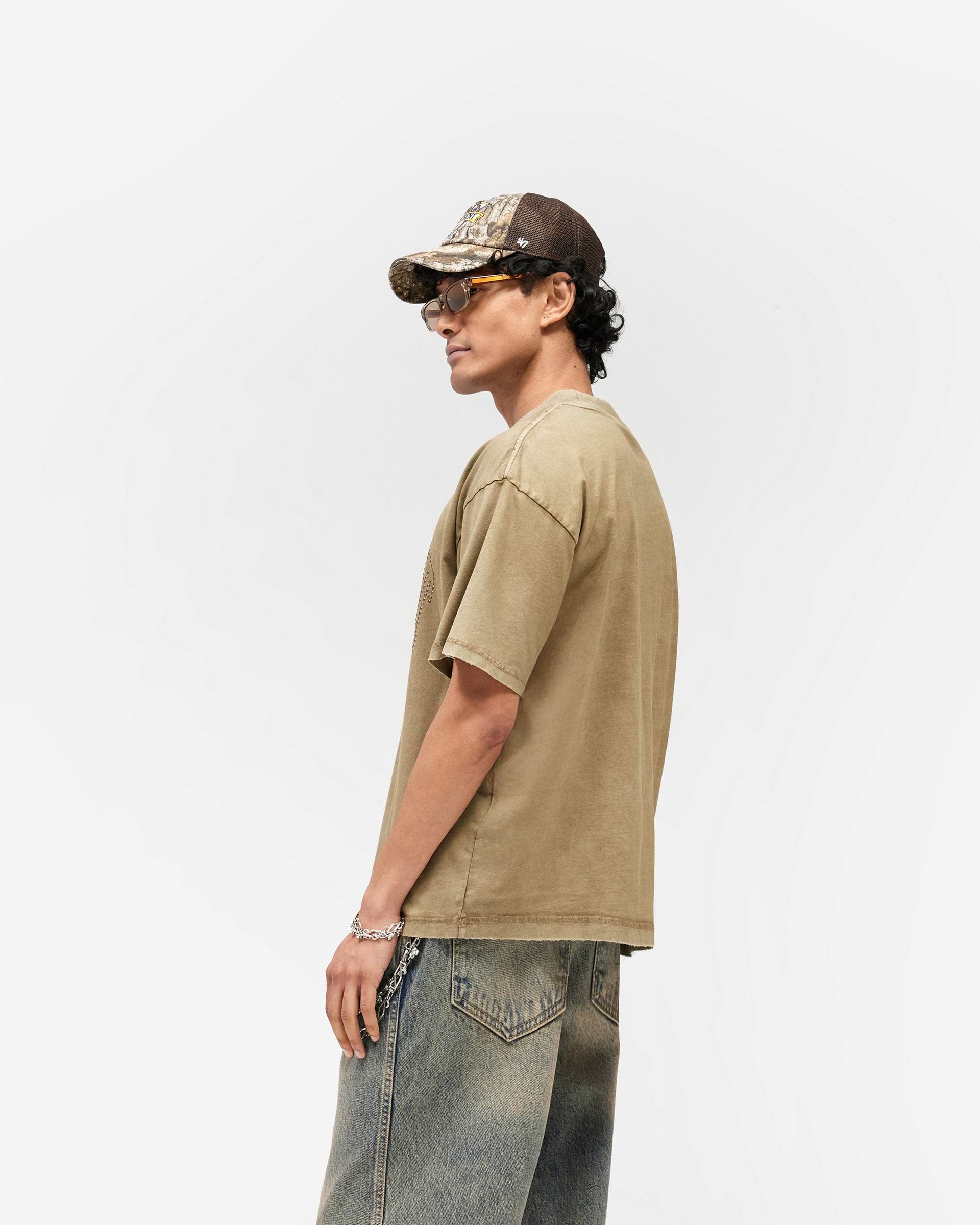 Embellished_Represent_T-Shirt_-_Vintage_Khaki_04.jpg