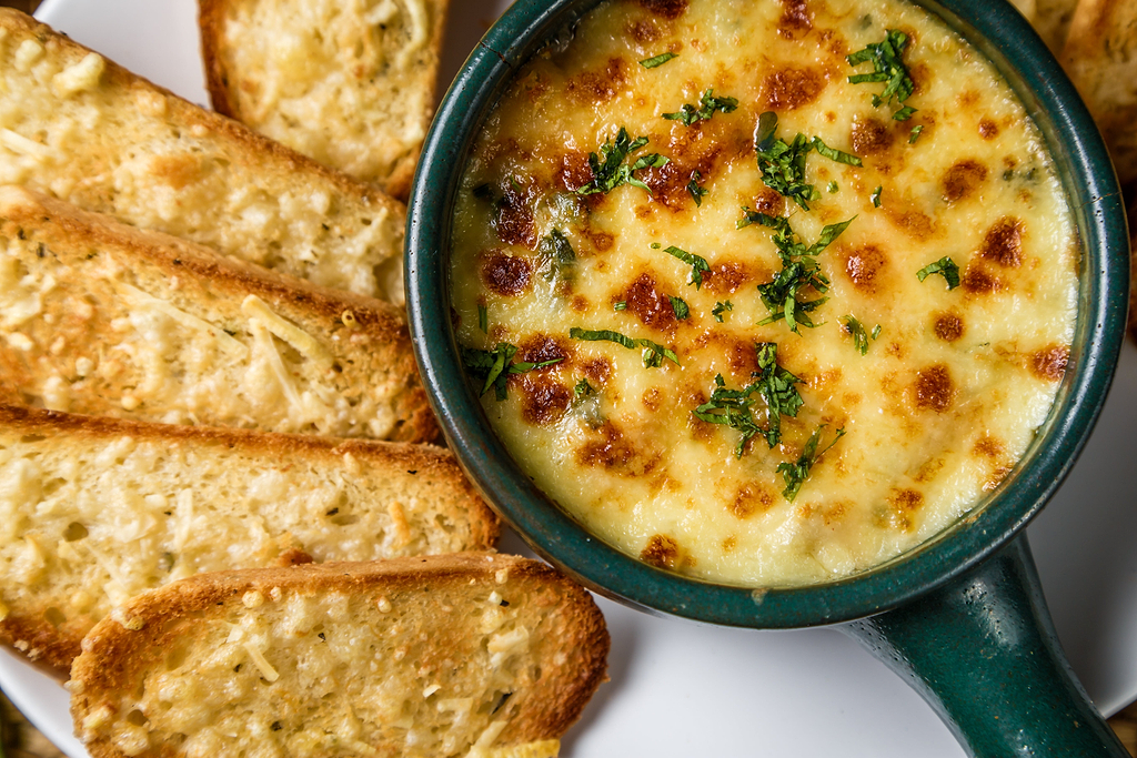 Hot Cheesy Crab Dip