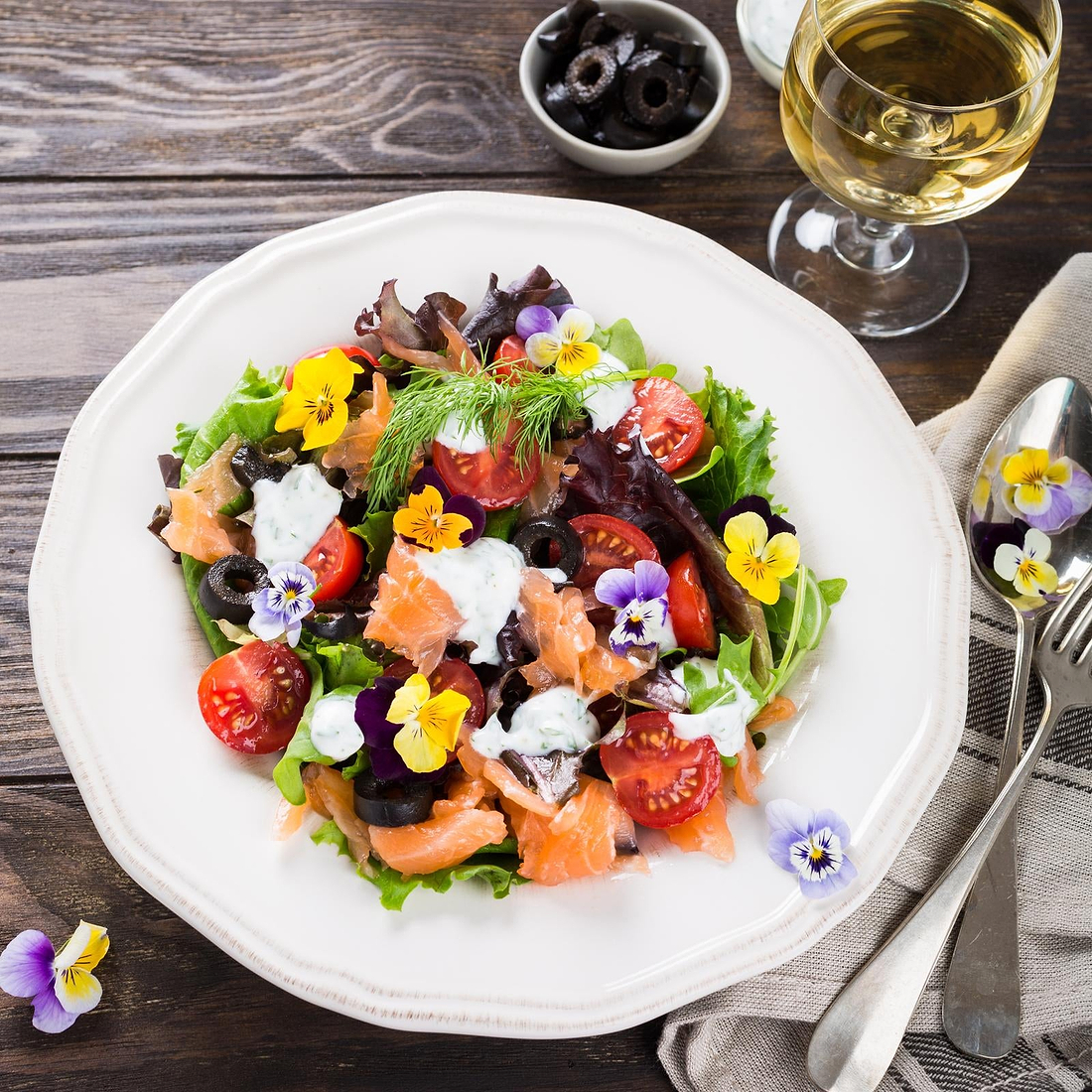 Smoked Salmon Salad Recipe